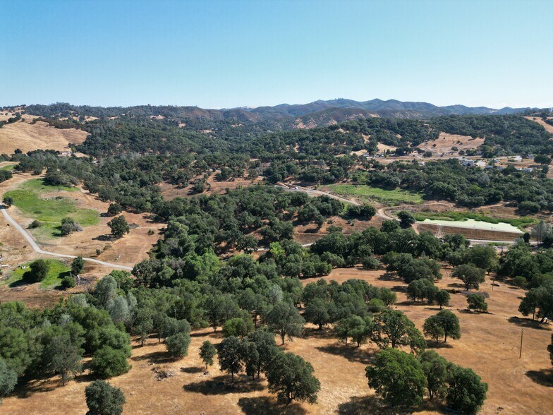 747 GARBARINI RANCH Rd, San Andreas, CA for sale - Primary Photo - Image 1 of 13