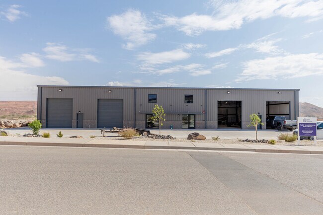 More details for 3430 E Plant Dr, Washington, UT - Industrial for Lease