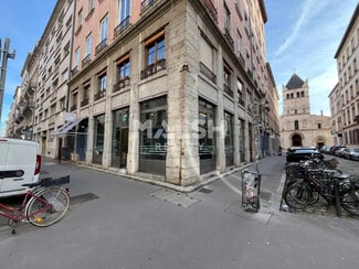 Plus de détails pour Commerce de détail à louer