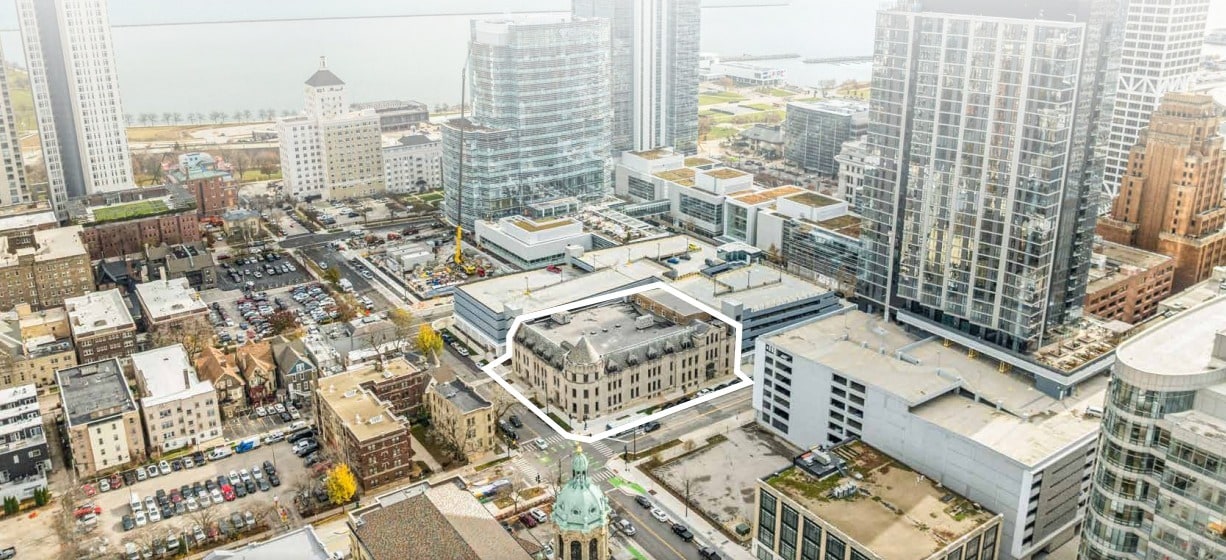 790 N Van Buren St, Milwaukee, WI for sale Building Photo- Image 1 of 3