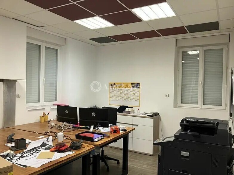 Flex in Bourges for sale - Interior Photo - Image 2 of 3