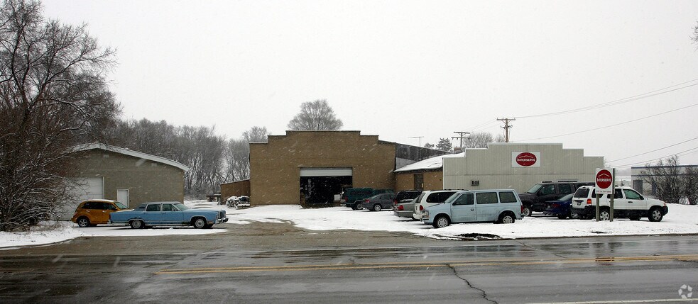 20020 E Grant Hwy, Marengo, IL à vendre - Photo du bâtiment - Image 2 de 4