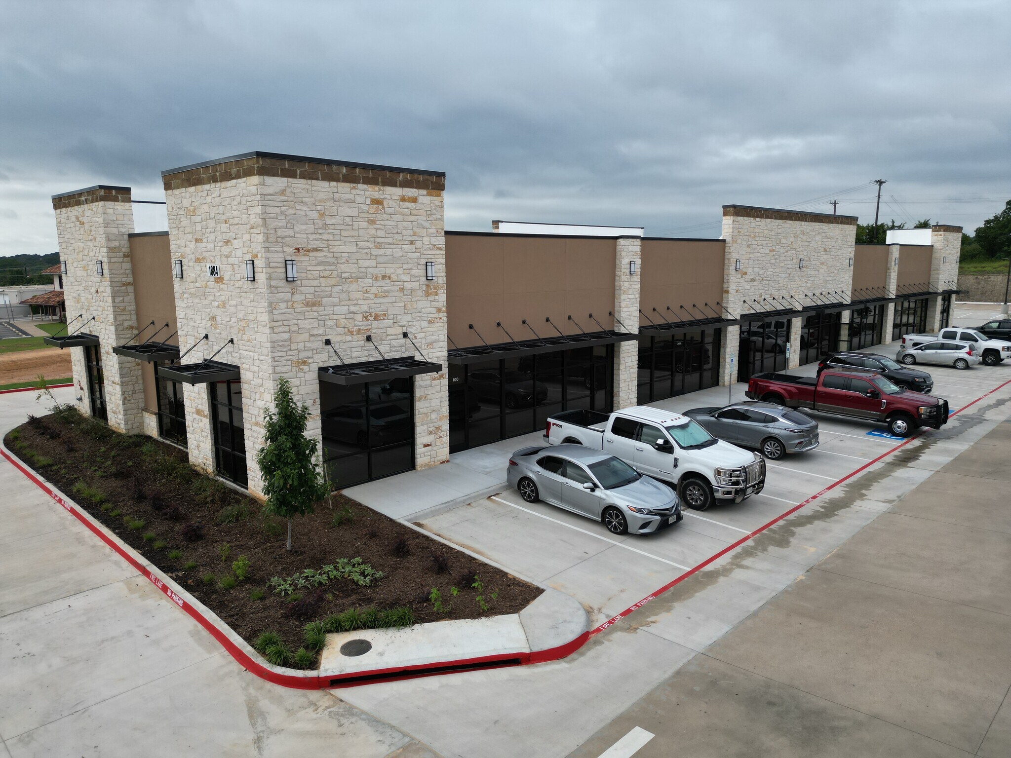 1800 Santa Fe Dr, Weatherford, TX à louer Photo du bâtiment- Image 1 de 8