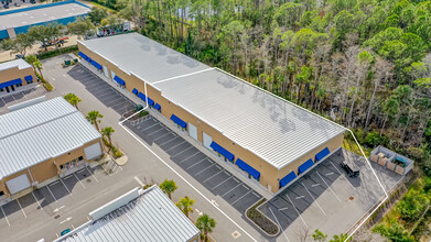 500 Fentress Blvd, Daytona Beach, FL for lease Building Photo- Image 2 of 18