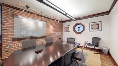 416 W Oak St, Fort Collins, CO à vendre Photo intérieure- Image 1 de 32