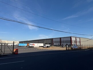 Plus de détails pour 1808 River Rd, Burlington, NJ - Industriel à louer