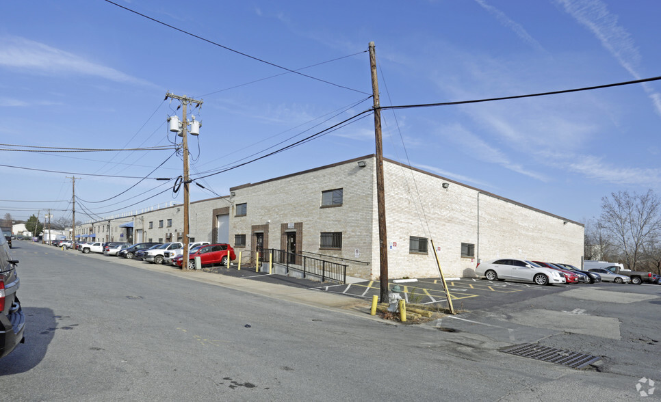 5006-5020 Herzel Pl, Beltsville, MD for lease - Building Photo - Image 1 of 8