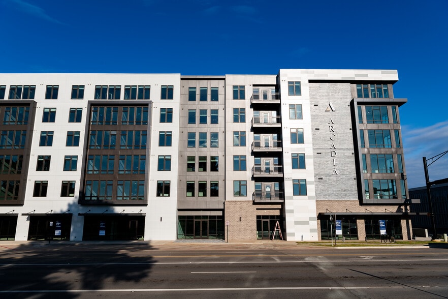 4810 Bradford Dr NW, Huntsville, AL for lease - Building Photo - Image 1 of 1