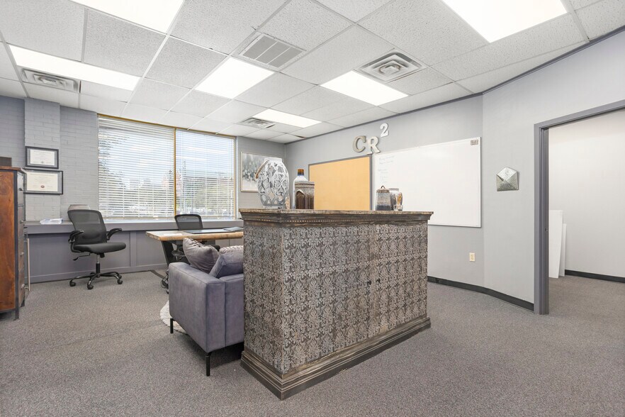 910 Collier St, Fort Worth, TX à louer - Photo du bâtiment - Image 3 de 11