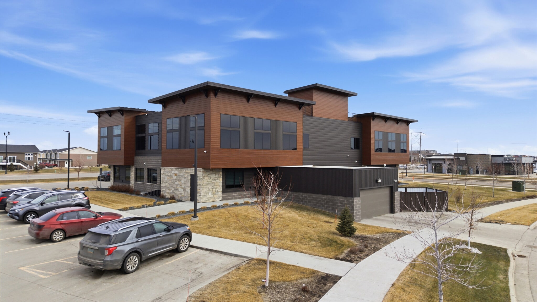 3220 4th St E, West Fargo, ND for lease Primary Photo- Image 1 of 17