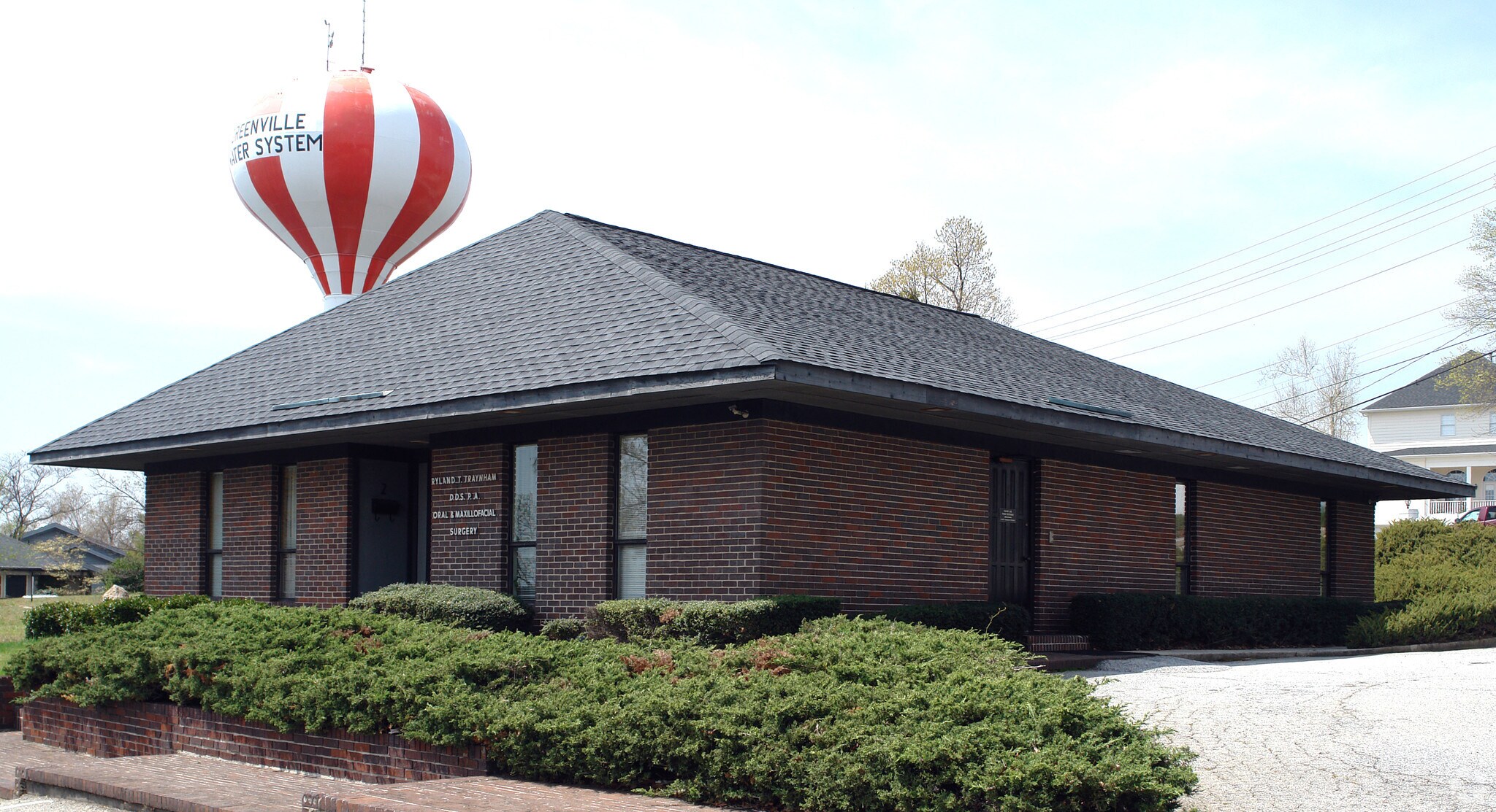 2 Pointe Cir, Greenville, SC for lease Primary Photo- Image 1 of 11