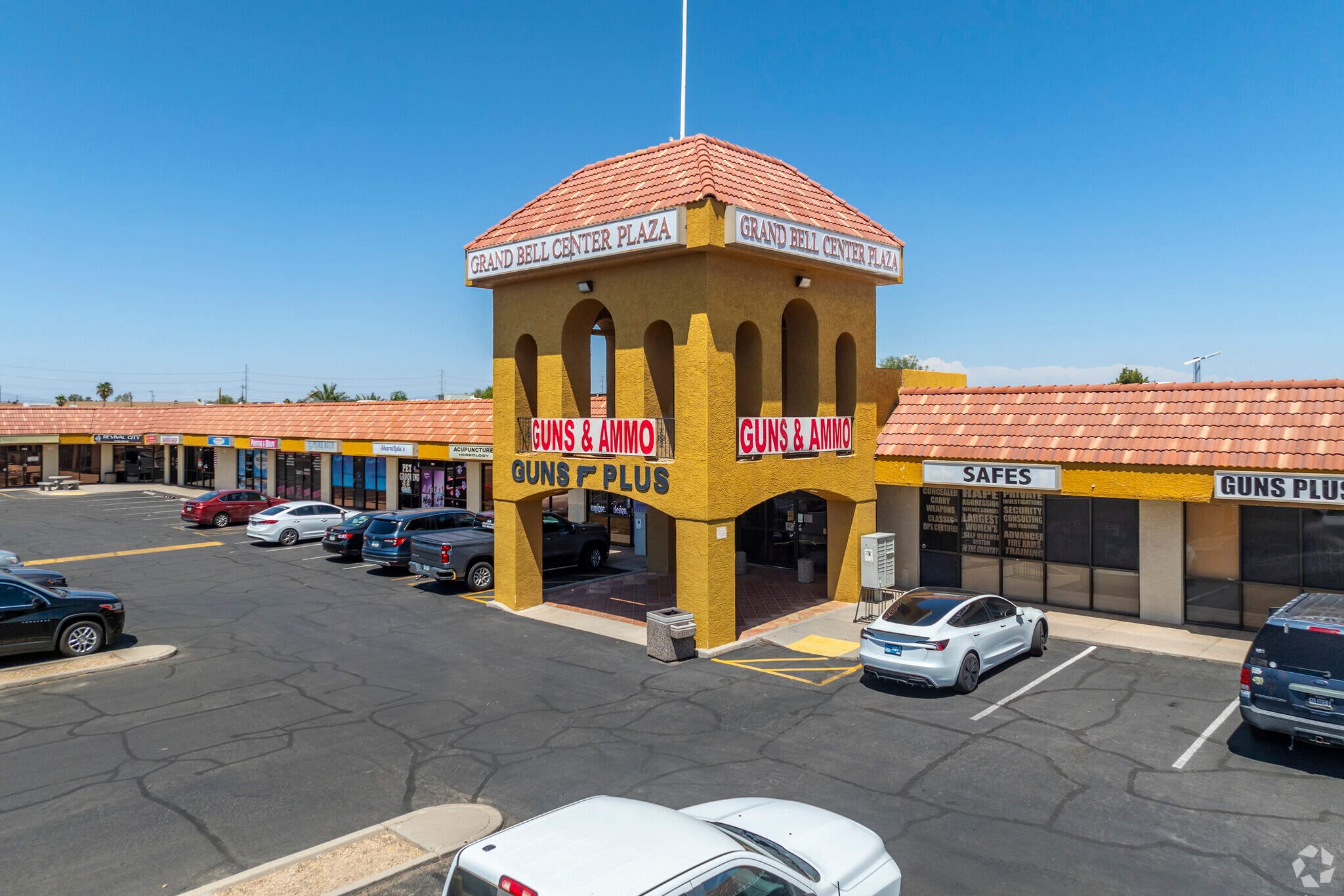 16551 N Dysart Rd, Surprise, AZ for lease Primary Photo- Image 1 of 2