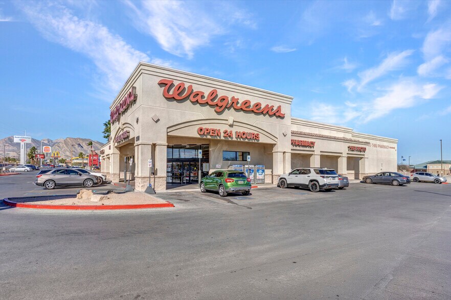 8500 W Cheyenne Ave, Las Vegas, NV à vendre - Photo du bâtiment - Image 2 de 9