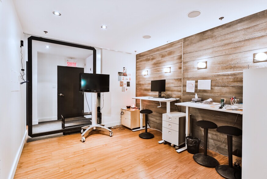 4115-4117 Boul Saint-Laurent, Montréal, QC à louer - Photo intérieure - Image 3 de 12