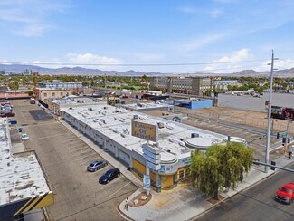 Plus de détails pour 896 E Sahara Ave, Las Vegas, NV - Commerce de détail à louer