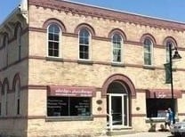 Plus de détails pour 21 Brock St W, Uxbridge, ON - Commerce de détail à vendre
