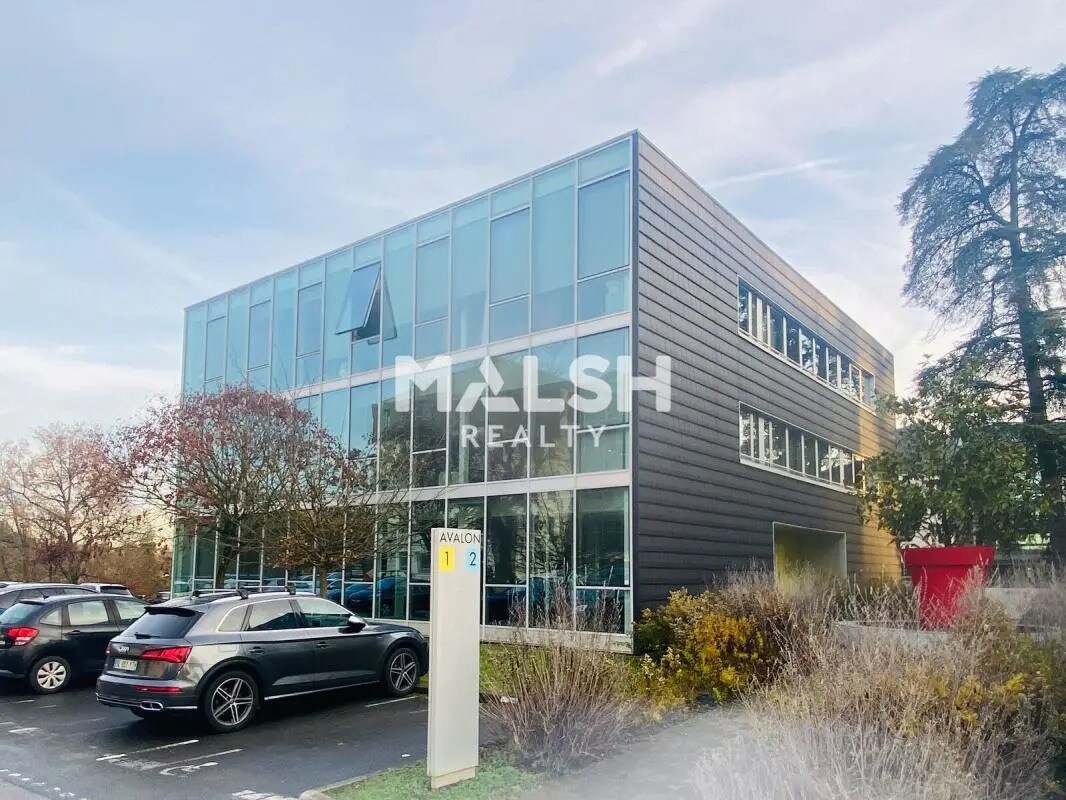 Office in Limonest for lease Building Photo- Image 1 of 13