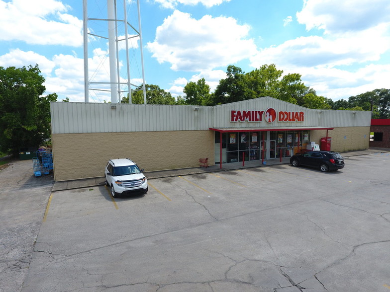 501 W 4th St, DeQuincy, LA for lease - Primary Photo - Image 1 of 22