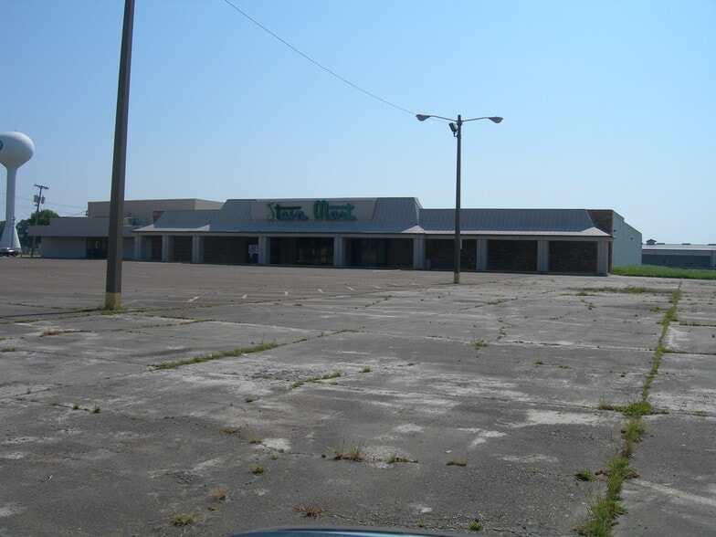 1656 Martin Luther King Blvd N, Greenville, MS for sale - Building Photo - Image 1 of 34