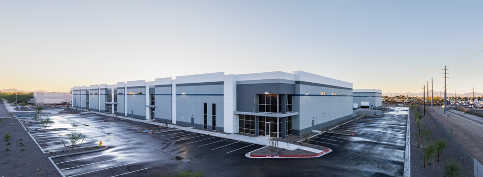 9030 W Cactus Rd, Peoria, AZ for lease - Building Photo - Image 1 of 7