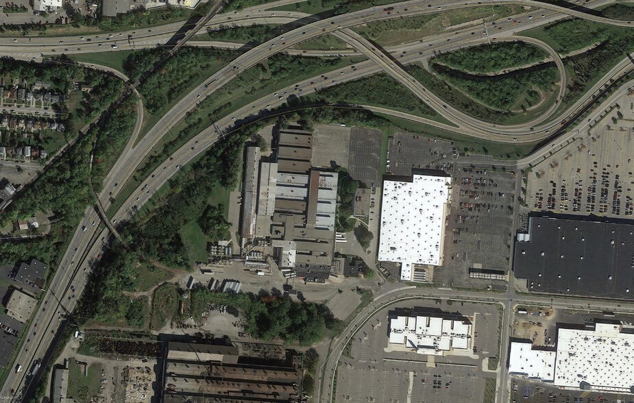 3000 Disney St, Cincinnati, OH à vendre - Photo principale - Image 1 de 5