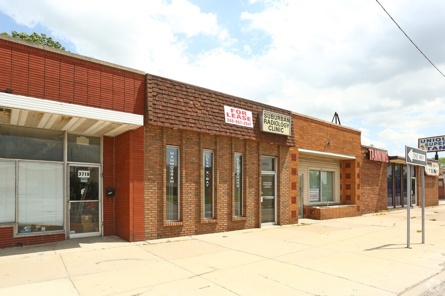 3723 Fort St, Lincoln Park, MI for sale - Building Photo - Image 3 of 3