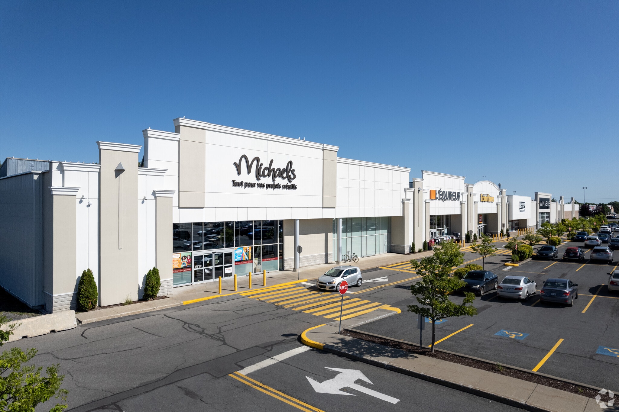 5000 Boul Taschereau, Longueuil, QC for lease Primary Photo- Image 1 of 15