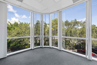 6245 N Federal Hwy, Fort Lauderdale, FL for lease Interior Photo- Image 2 of 4