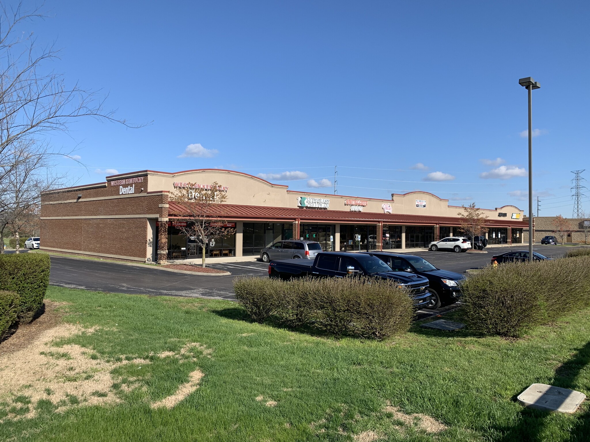 1355 Veterans Memorial Ln, Bowling Green, KY for sale Building Photo- Image 1 of 1