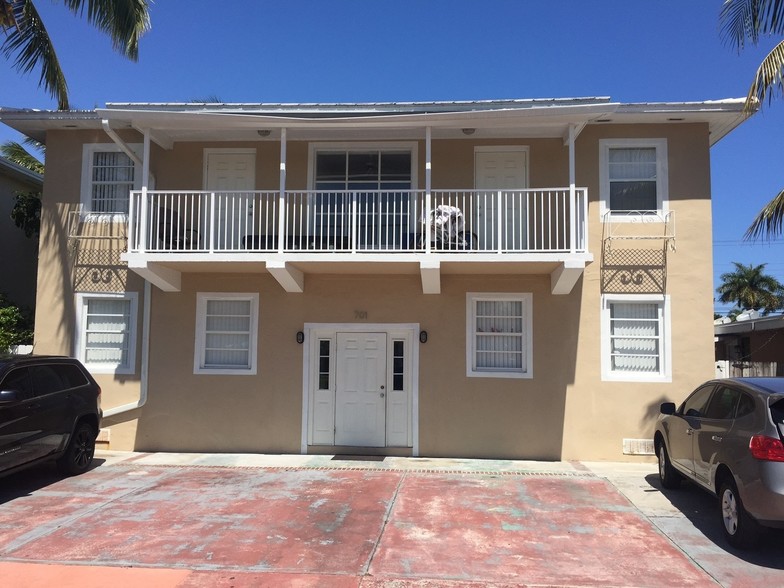 701 82nd St, Miami Beach, FL for sale - Primary Photo - Image 1 of 1