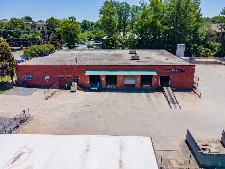 3424 Miller Dr, Atlanta, GA à vendre - Photo du bâtiment - Image 3 de 13