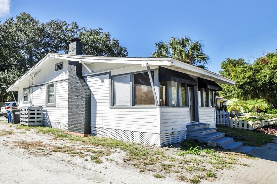 1013 Drew St, Clearwater, FL à louer - Photo du bâtiment - Image 1 de 10