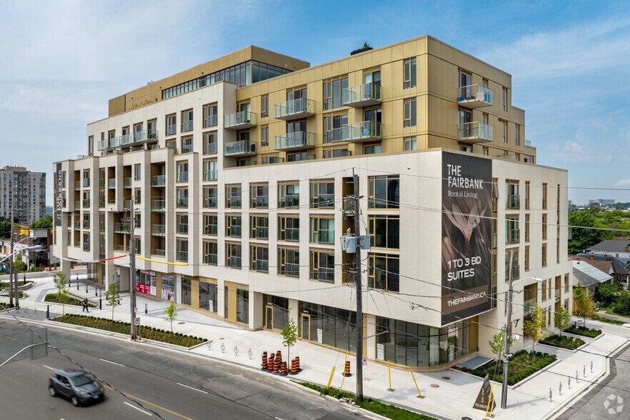 9 Croham Rd, Toronto, ON à louer - Photo du bâtiment - Image 2 de 56