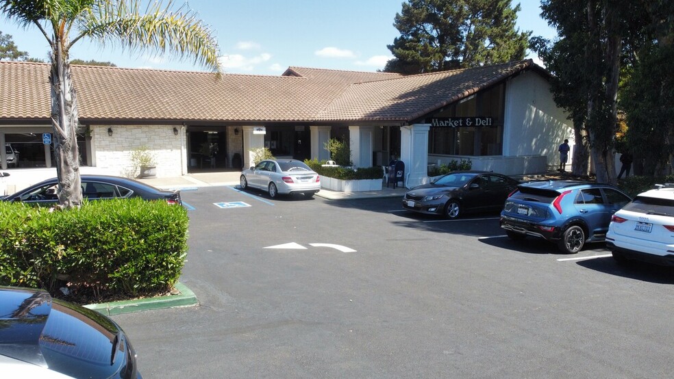 6435-6437 Caminito Blythefield, La Jolla, CA for lease - Building Photo - Image 3 of 12