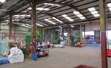 31A-31B Aaron Rd, Whittlesey for lease Interior Photo- Image 1 of 2