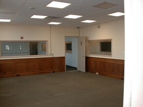 3017-3023 Hempstead Tpke, Levittown, NY for lease Interior Photo- Image 2 of 8