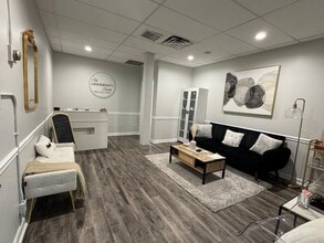 217-223 E Hartsdale Ave, Hartsdale, NY à louer Photo intérieure- Image 2 de 11