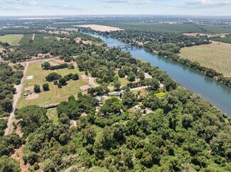 Plus de détails pour 24680 Hidden Harbor Dr, Los Molinos, CA - Multi-résidentiel à vendre