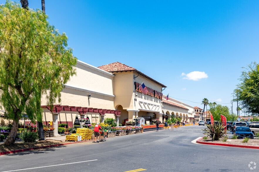 24301-24457 Crenshaw Blvd, Torrance, CA for lease - Building Photo - Image 2 of 26