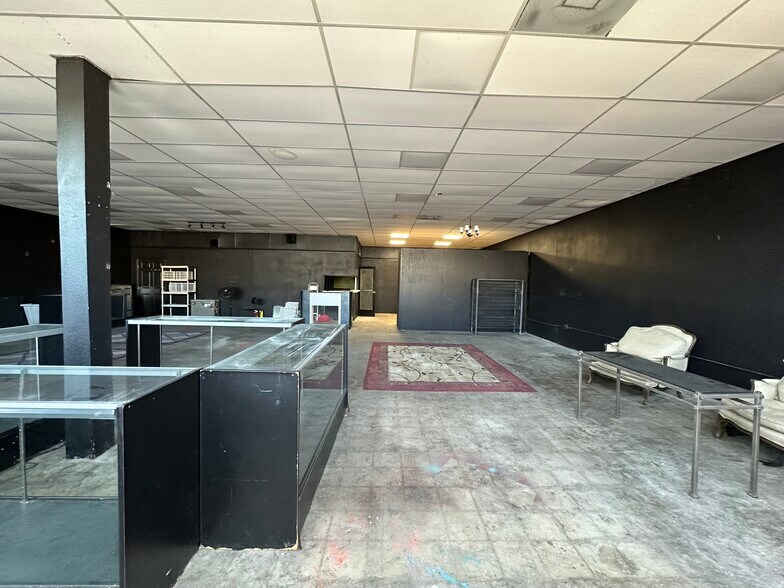 7034-7042 Harrisburg Blvd, Houston, TX à louer - Photo du bâtiment - Image 2 de 13