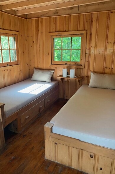 1 Dumfounder island, Gananoque, ON for sale - Interior Photo - Image 3 of 13