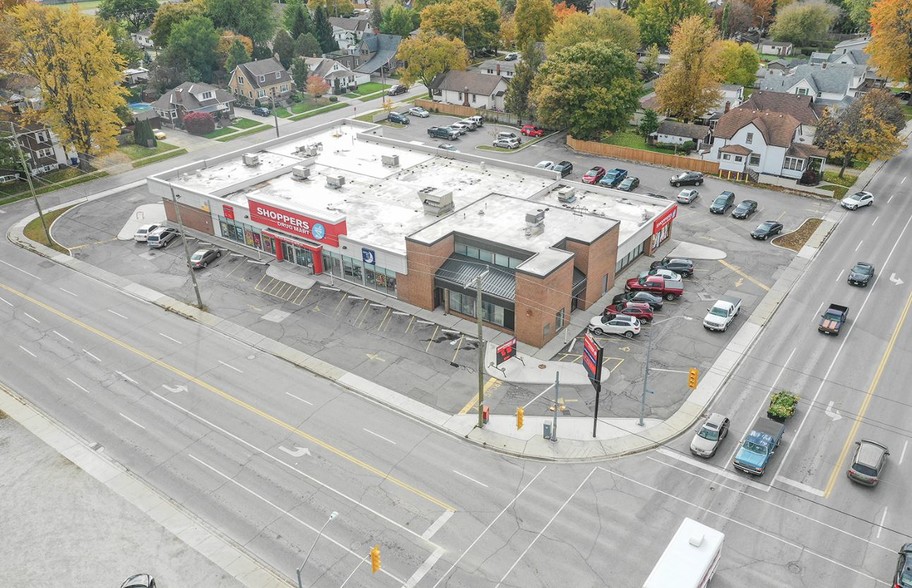 420 Queen St, Chatham, ON for lease - Primary Photo - Image 1 of 1