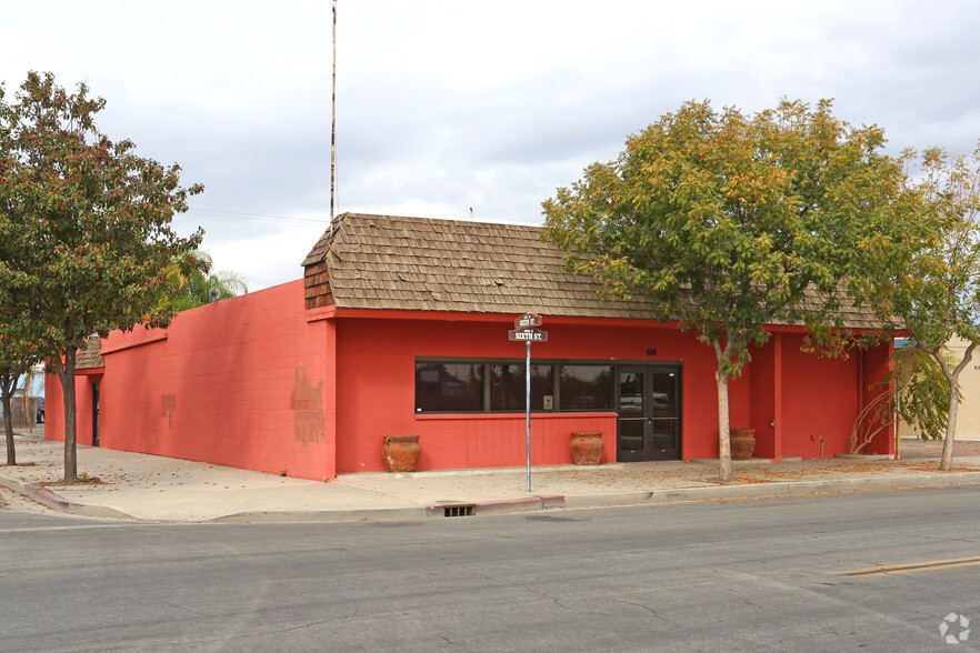 400 E 6th St, Hanford, CA for sale - Primary Photo - Image 1 of 1