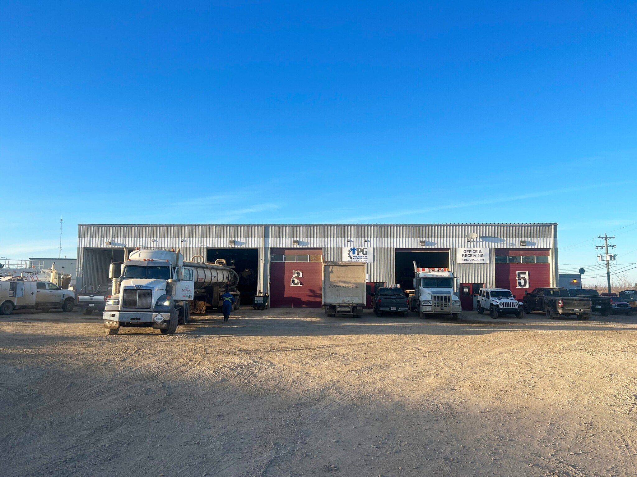 148 Mcmillan Rd, Fort McMurray, AB à vendre Photo du bâtiment- Image 1 de 1