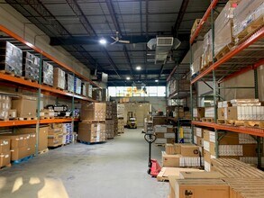 11 Largo Dr S, Stamford, CT for lease Interior Photo- Image 1 of 3