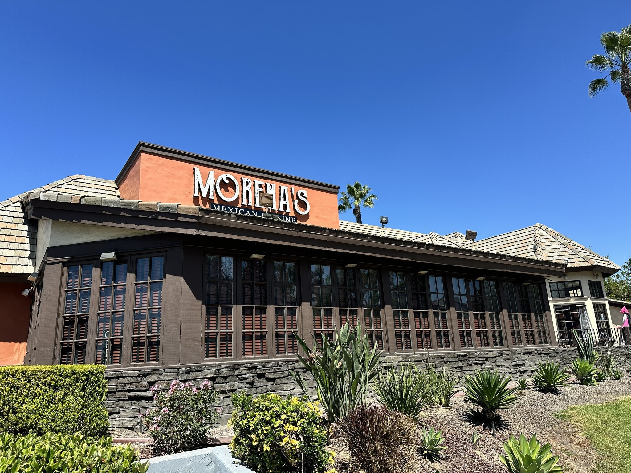 22651-22671 Lake Forest Dr, Lake Forest, CA for lease Building Photo- Image 1 of 3