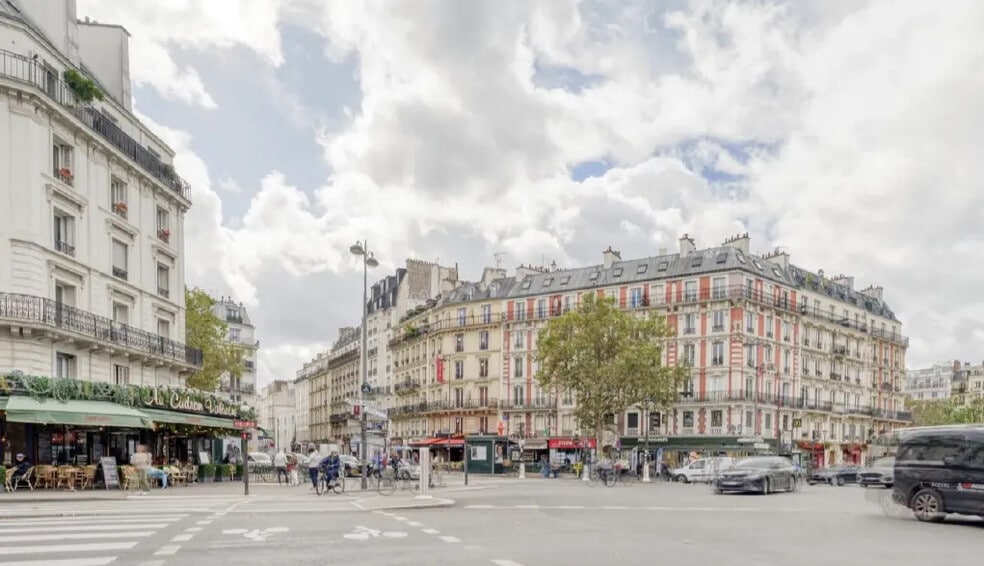 Retail in Paris for lease - Building Photo - Image 1 of 8