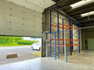 Plus de détails pour Bureau, Local d'activités à louer