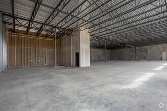 2220 Eldridge Rd, Sugar Land, TX for lease Interior Photo- Image 1 of 4