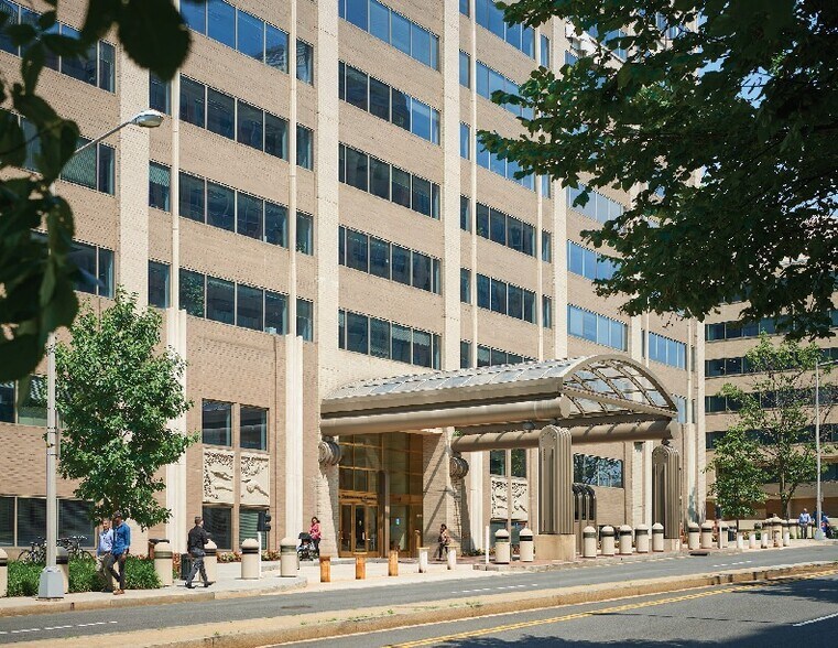 445 12th St SW, Washington, DC à louer - Photo du bâtiment - Image 3 de 14